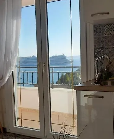 Sea View Dream 阿尔戈斯托利翁